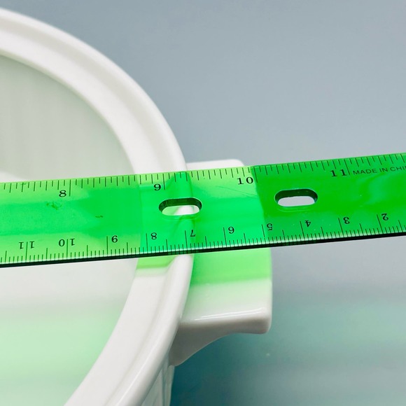 Heritage Porcelain Ovenware Floral Design Video Covered Casserole Dish - Picture 12 of 12